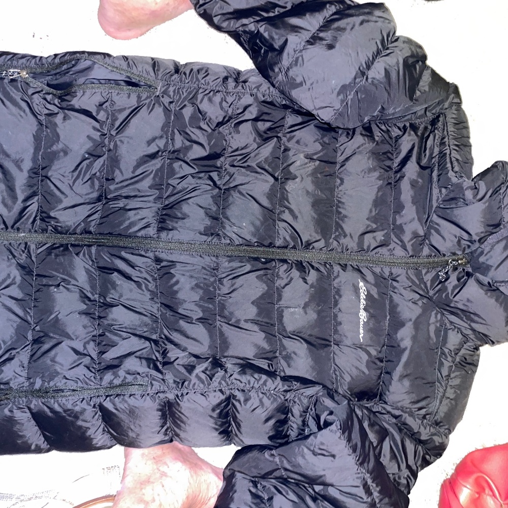 Eddie Bauer puffer jacket with attached hood